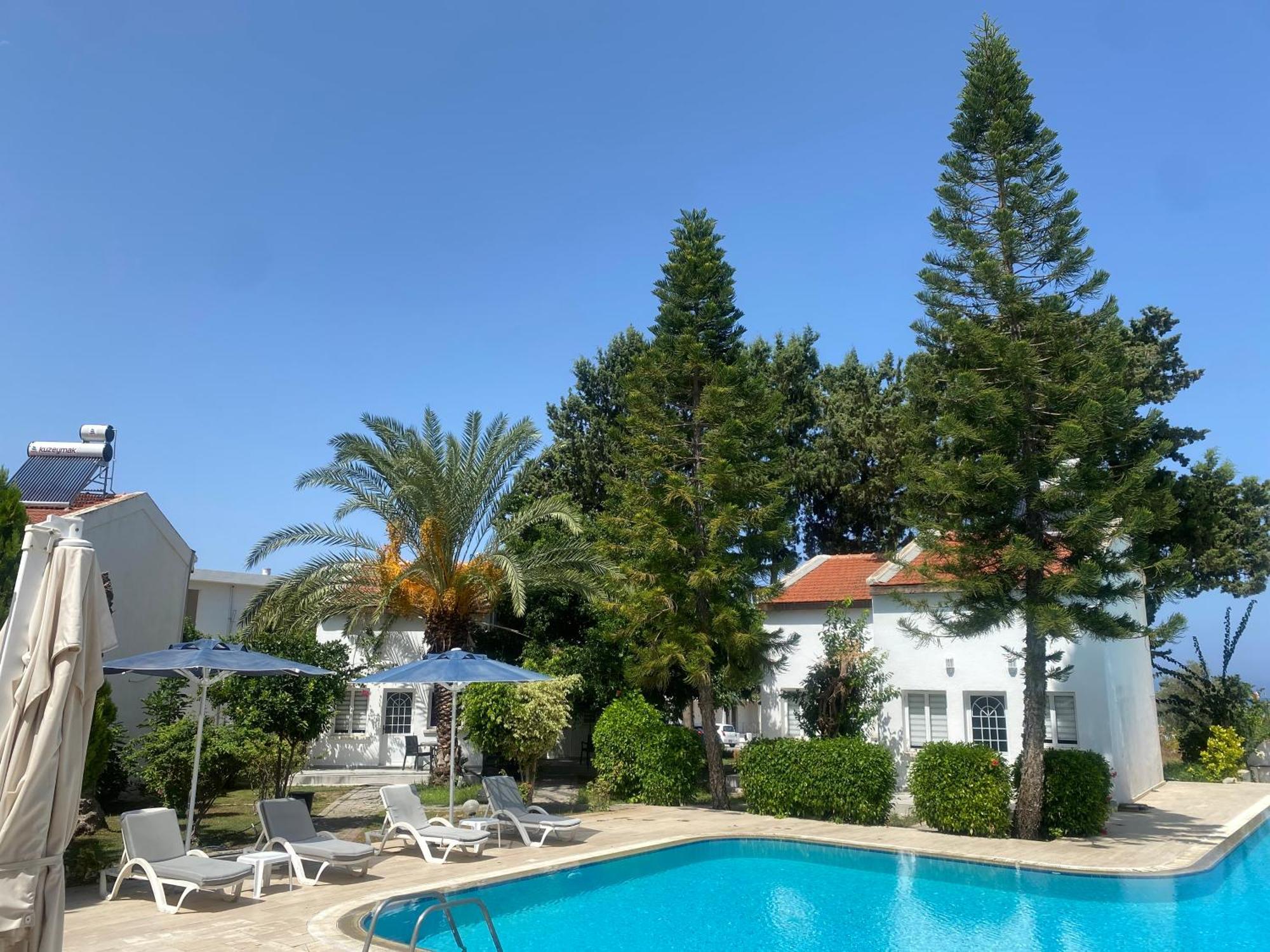 The Prince Inn Hotel & Villas Agios Georgios  Buitenkant foto