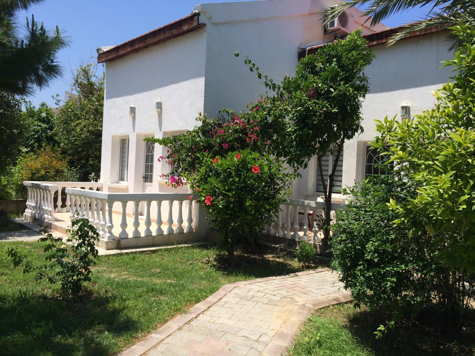 The Prince Inn Hotel & Villas Agios Georgios  Buitenkant foto