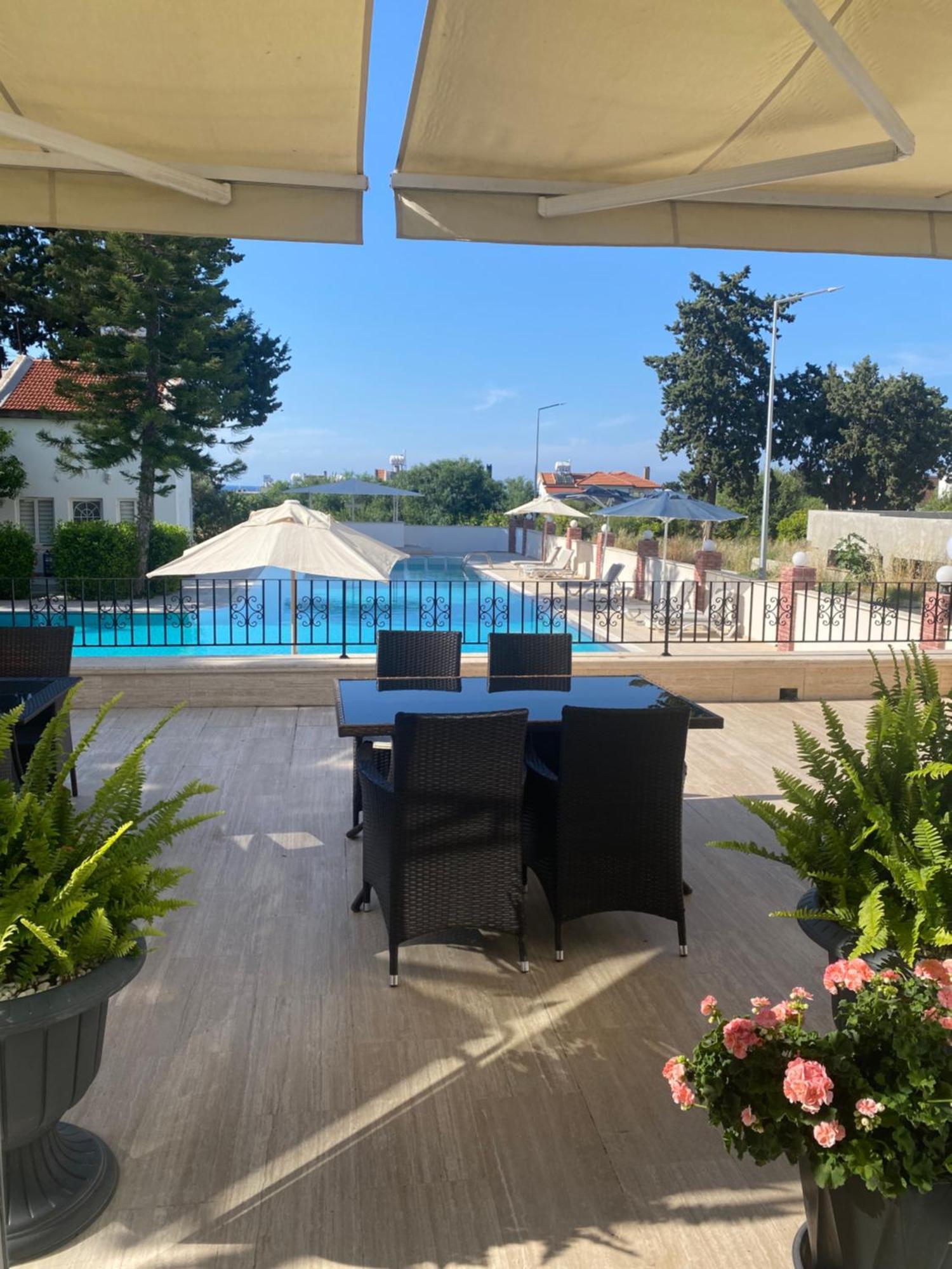 The Prince Inn Hotel & Villas Agios Georgios  Buitenkant foto