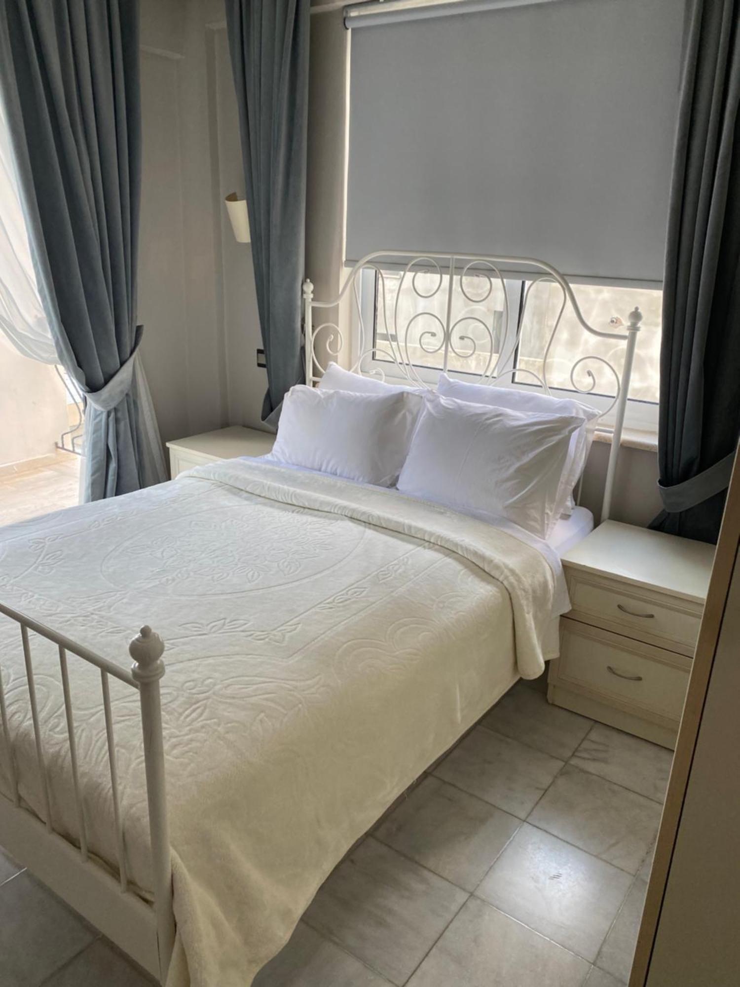 The Prince Inn Hotel & Villas Agios Georgios  Buitenkant foto